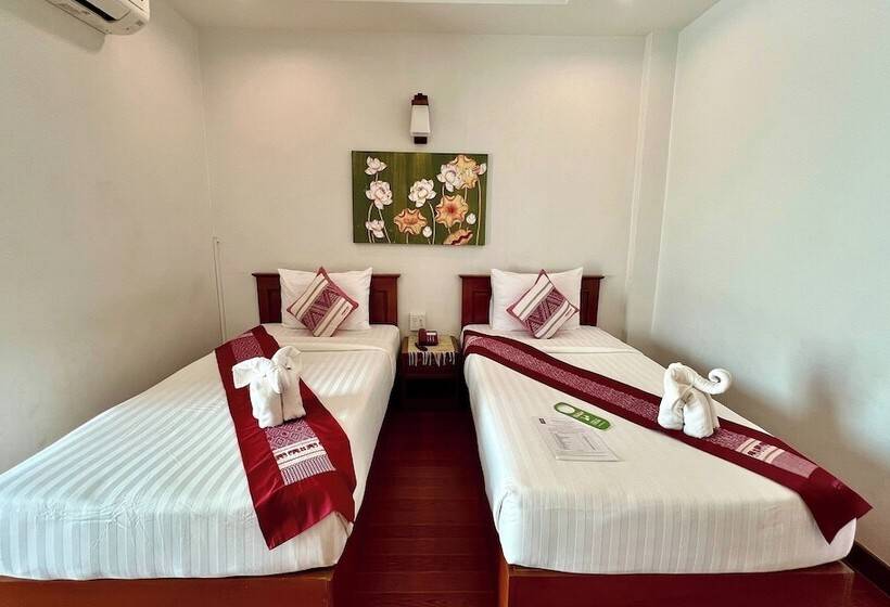 Отель Sawadeelanna