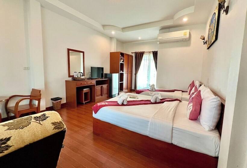 Отель Sawadeelanna