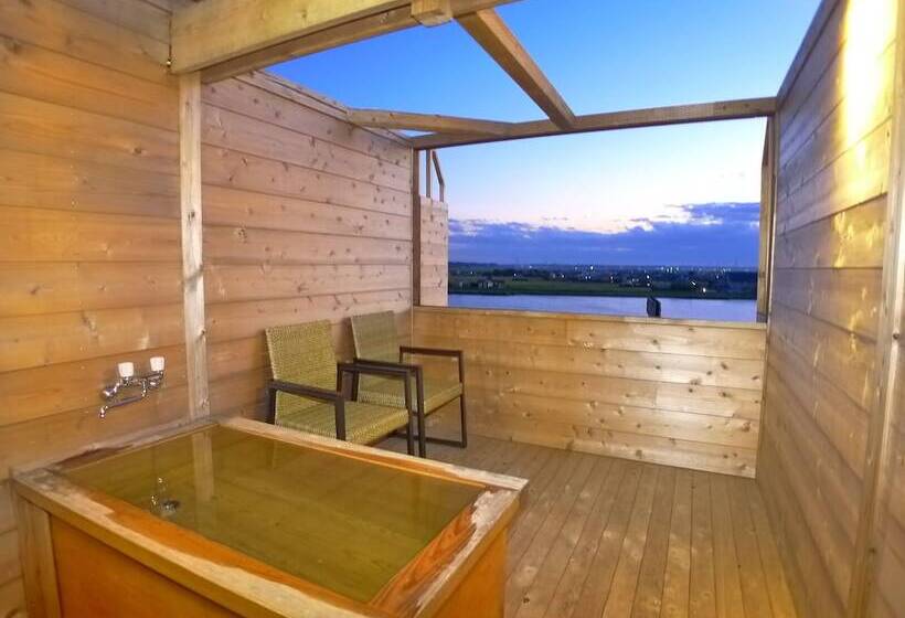 בית מלון כפרי Shin Makomo