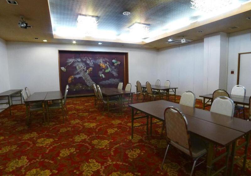 בית מלון כפרי Shin Makomo