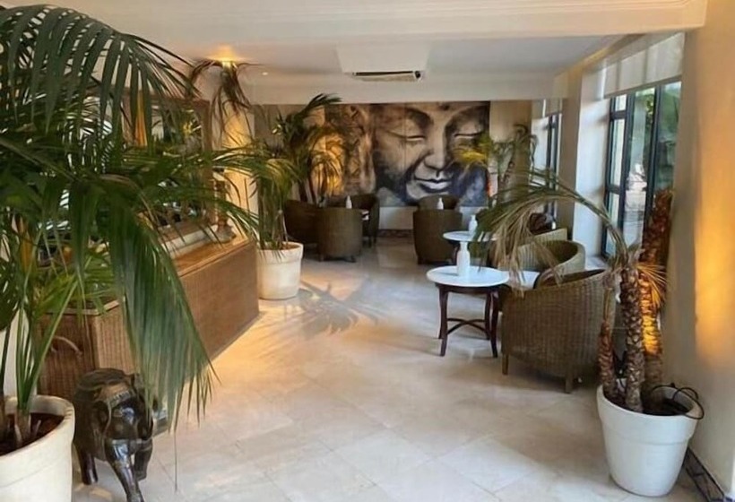 Отель Soundouss