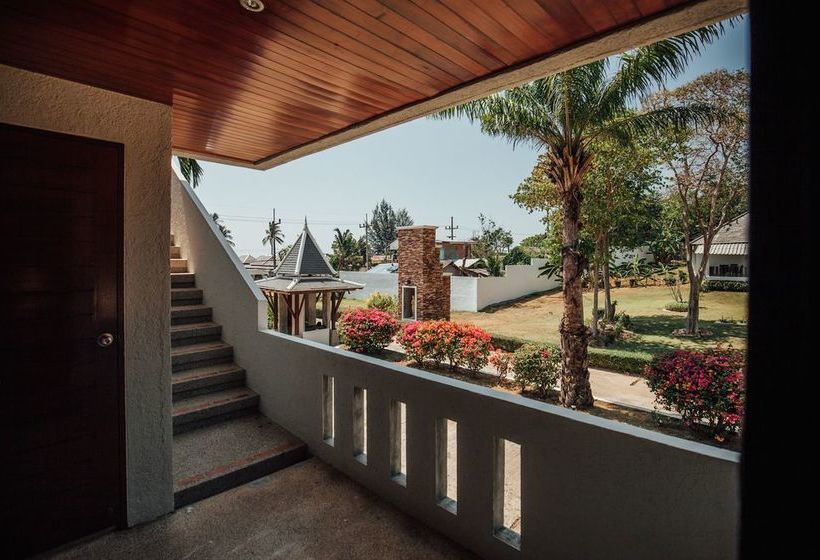 Отель Thai Island Dream Estate