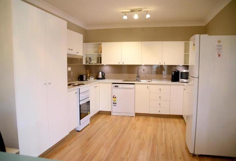 בית מלון כפרי The Beach Retreat Eden