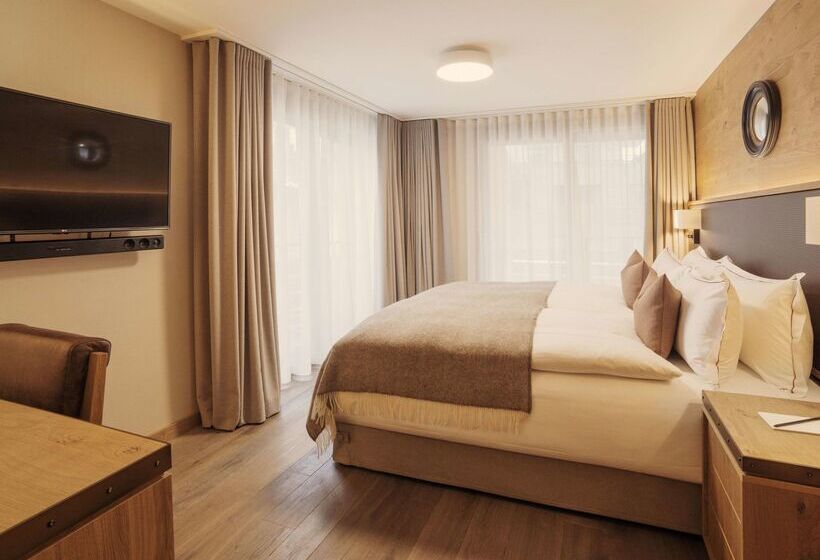 فندق The Capra Saasfee