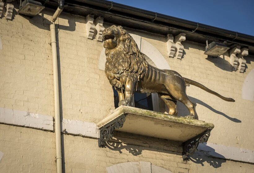 The Golden Lion Hotel, St Ives, Cambridgeshire