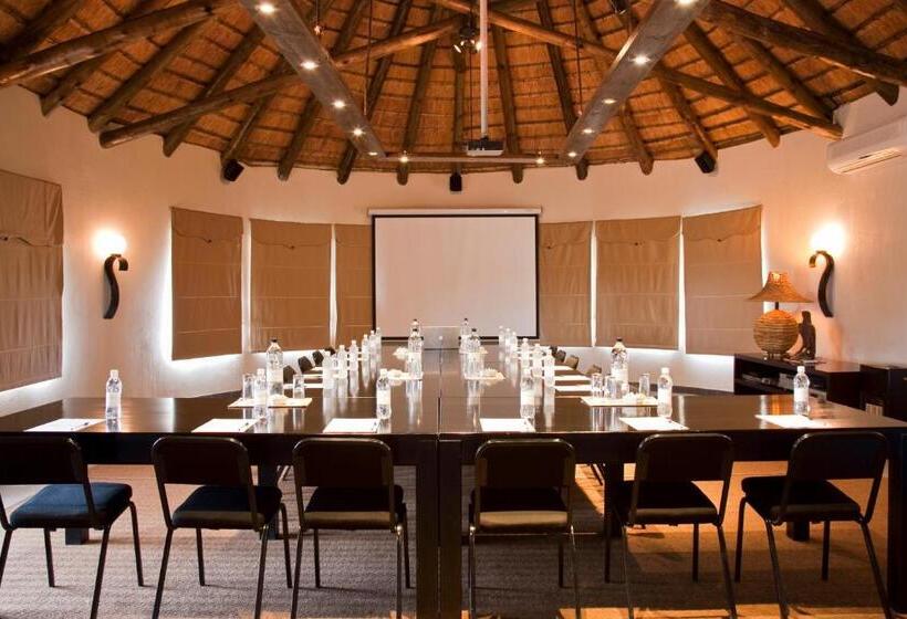 בית מלון כפרי The Springbok Lodge