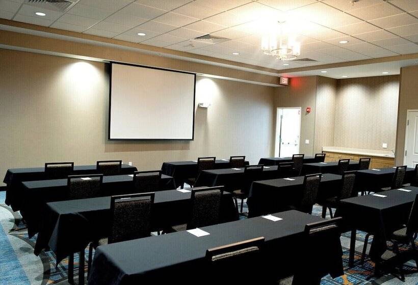 فندق Towneplace Suites By Marriott Ames