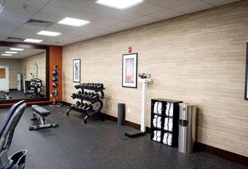 فندق Towneplace Suites By Marriott Ames