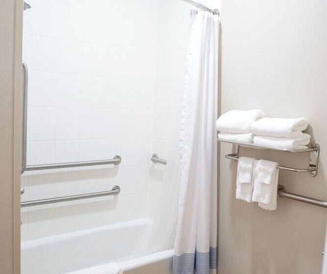 فندق Towneplace Suites By Marriott Ames