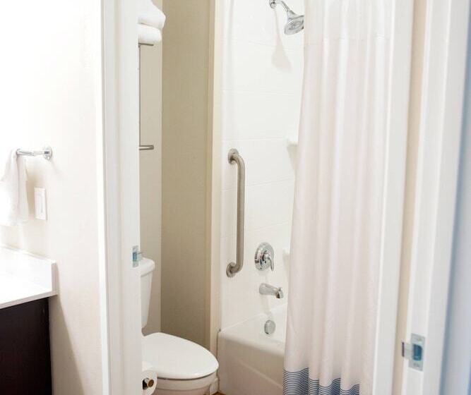 فندق Towneplace Suites By Marriott Ames