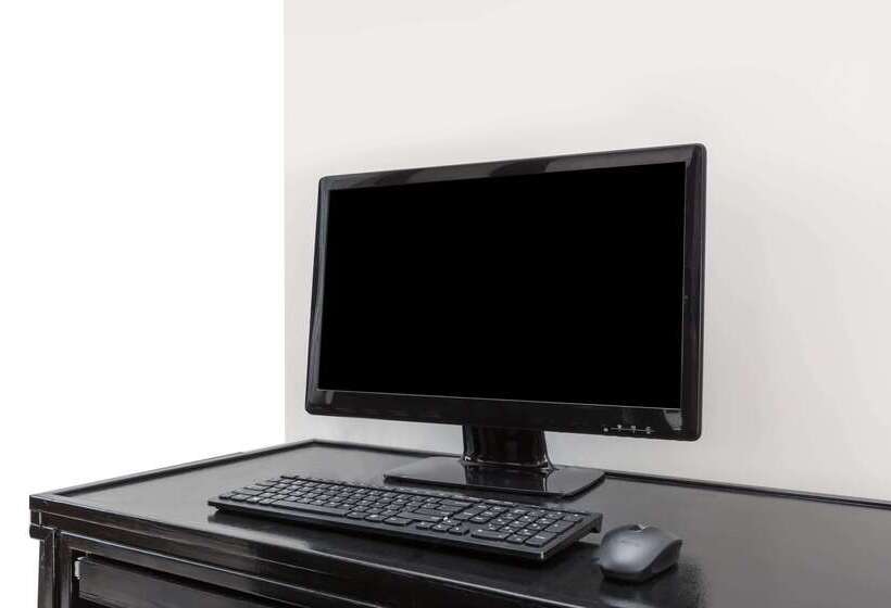 בית מלון כפרי Travelodge Inn & Suites By Wyndham Bell Los Angeles Area