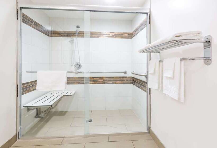 בית מלון כפרי Travelodge Inn & Suites By Wyndham Bell Los Angeles Area