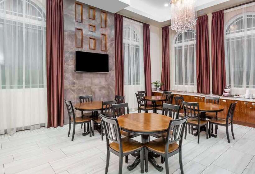 בית מלון כפרי Travelodge Inn & Suites By Wyndham Bell Los Angeles Area