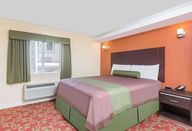 فندق Travelodge Inn & Suites By Wyndham Bell Los Angeles Area