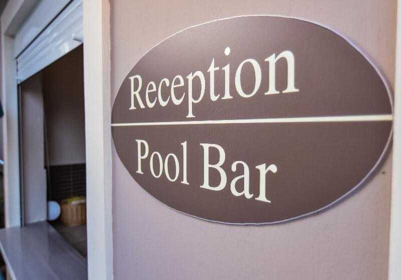 בית מלון כפרי Villa Theodora