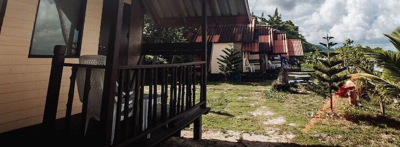 Отель White Sand Beach Resort