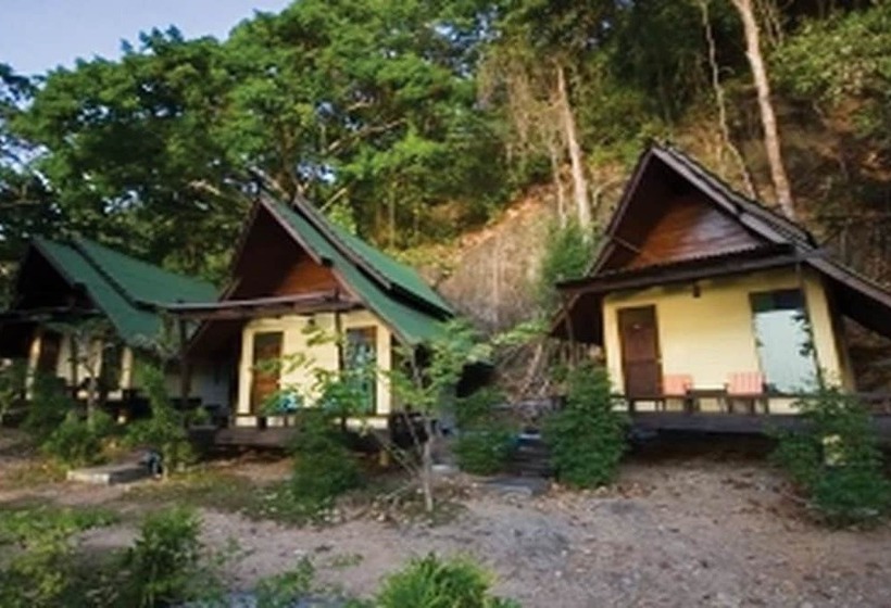 Отель White Sand Beach Resort