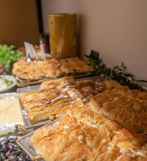 בית מלון כפרי Zoe Seaside Resort