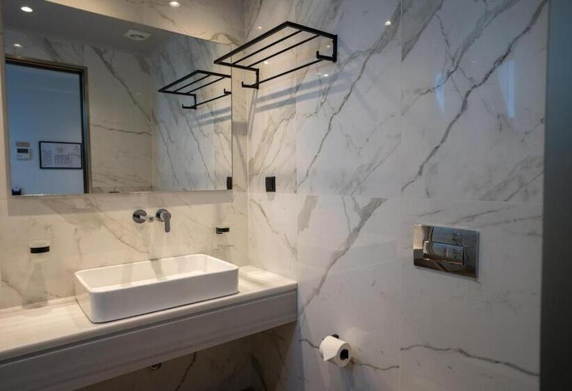 בית מלון כפרי Zoe Seaside Resort