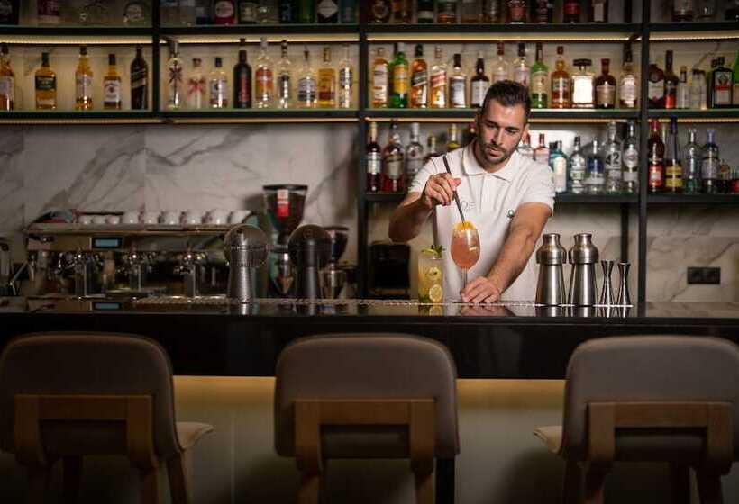 בית מלון כפרי Zoe Seaside Resort