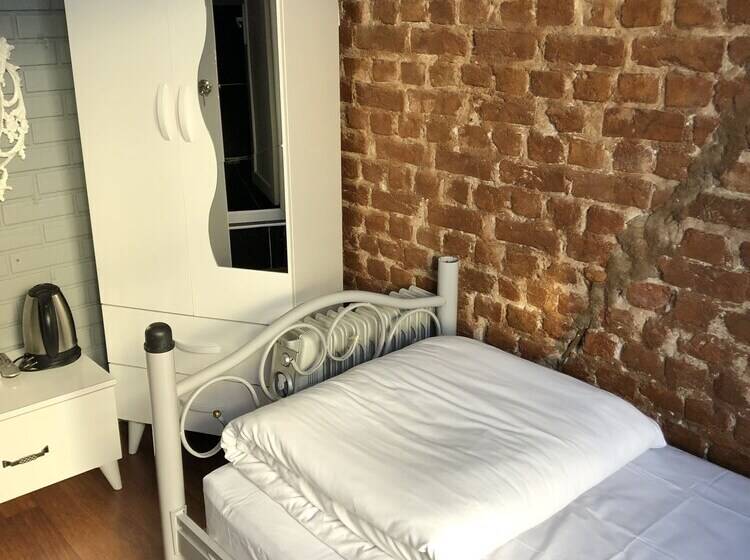 هاستل Istanbul Hotel&guesthouse