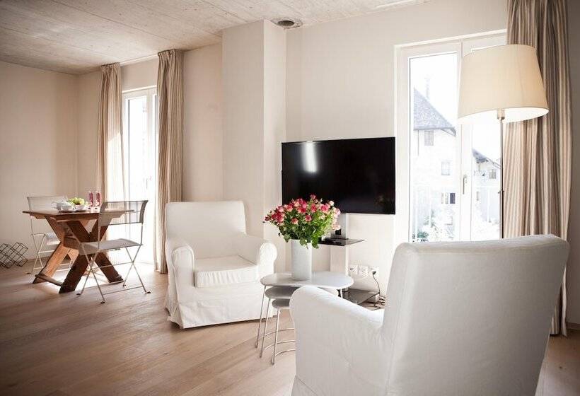 Le Coq Chantant B&b And Boutique