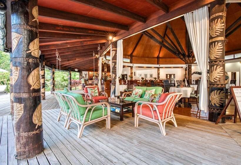 Matangi Private Island Resort