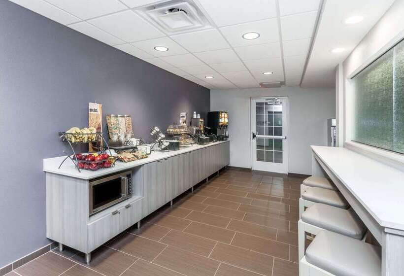 Microtel Inn & Suites By Wyndham West Fargo Near Medical Center