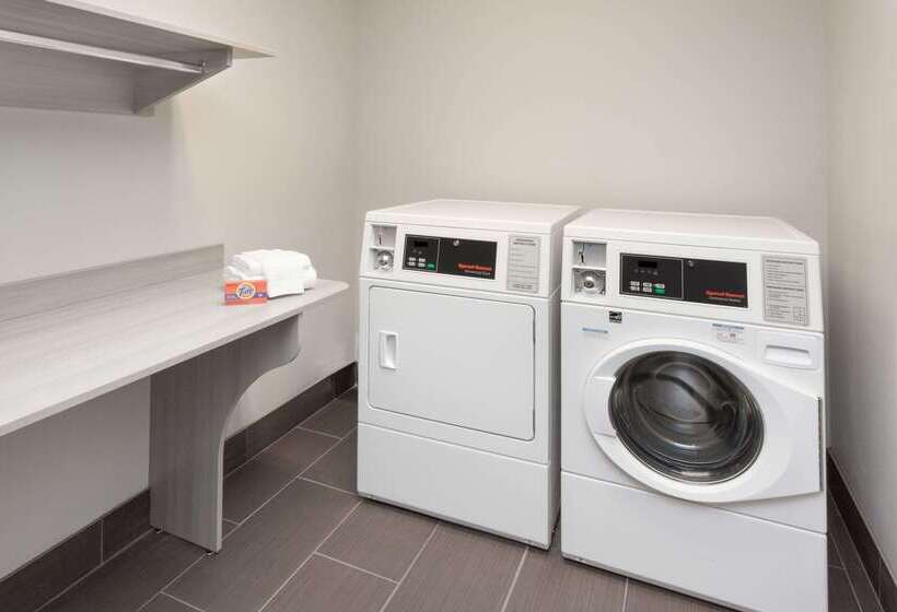 Microtel Inn & Suites By Wyndham West Fargo Near Medical Center