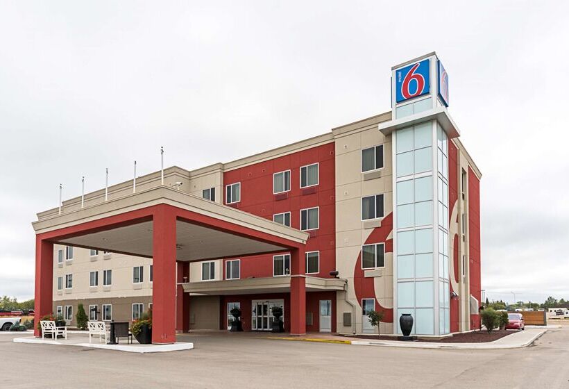 Motel 6 Moosomin, Sk