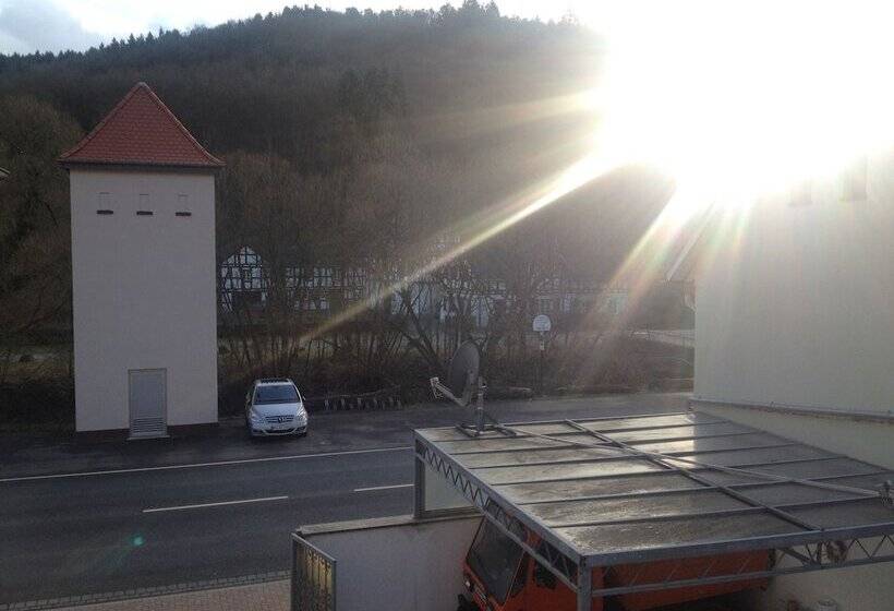 酒店 Landgasthof Zum Taunus