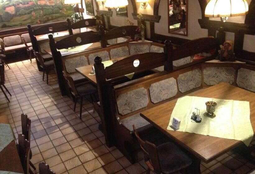 酒店 Landgasthof Zum Taunus