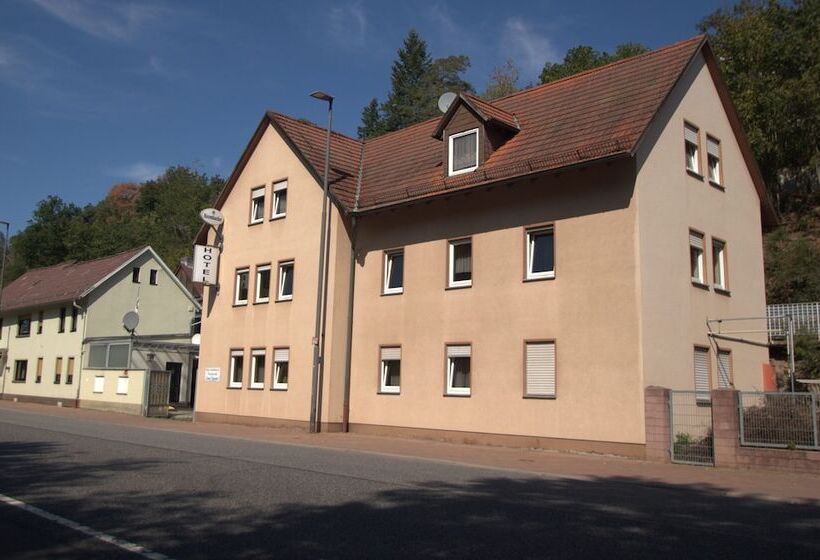 酒店 Landgasthof Zum Taunus