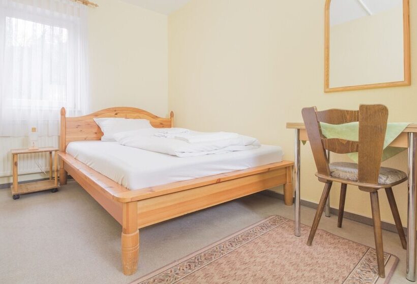 酒店 Landgasthof Zum Taunus