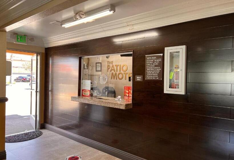The Patio Motel   Los Angeles, Lax