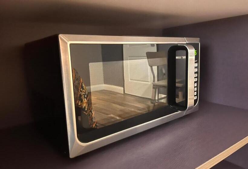 The Patio Motel   Los Angeles, Lax