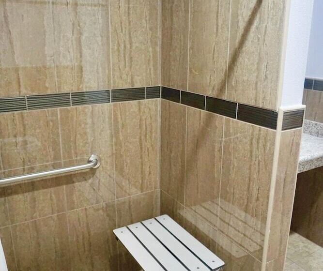 The Patio Motel   Los Angeles, Lax