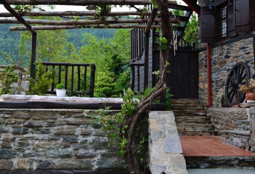 膳宿费 Apalni Cottage