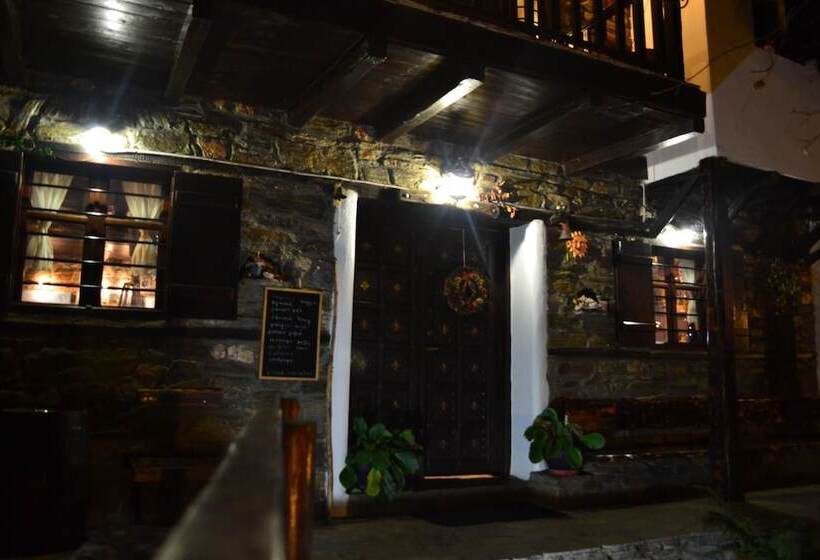 膳宿费 Apalni Cottage