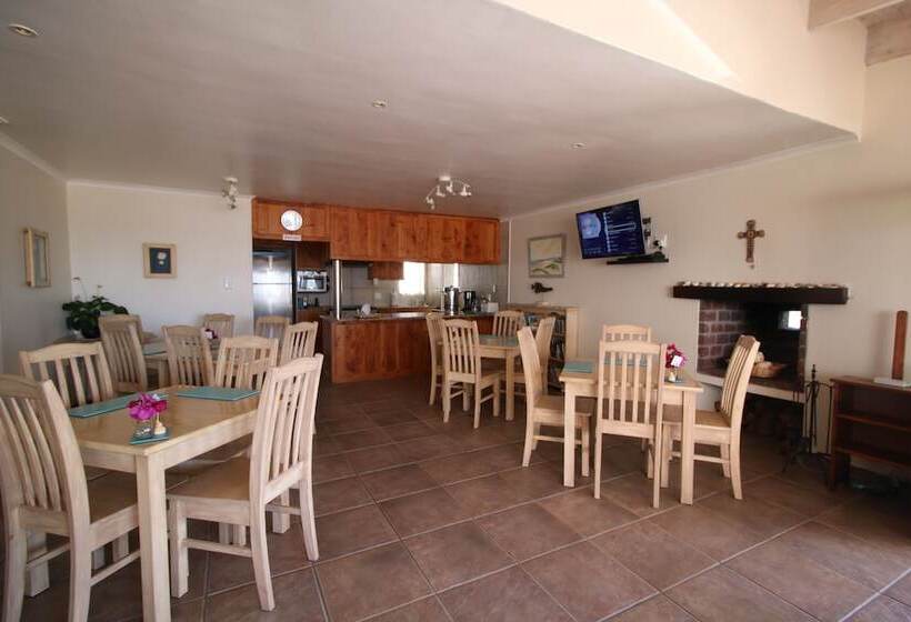 بنسيون Baywatch Guest House