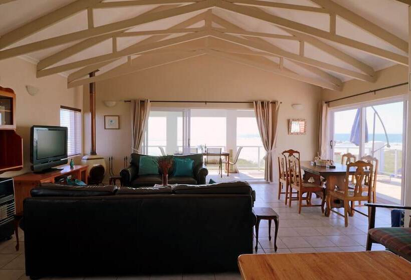 بنسيون Baywatch Guest House