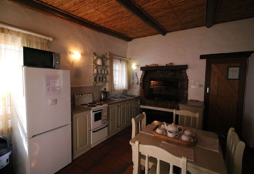 بنسيون Baywatch Guest House