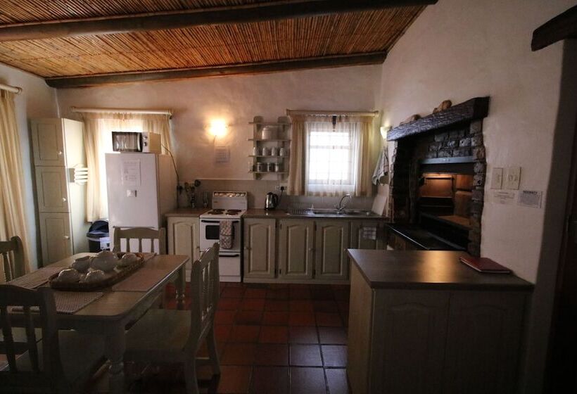 بنسيون Baywatch Guest House