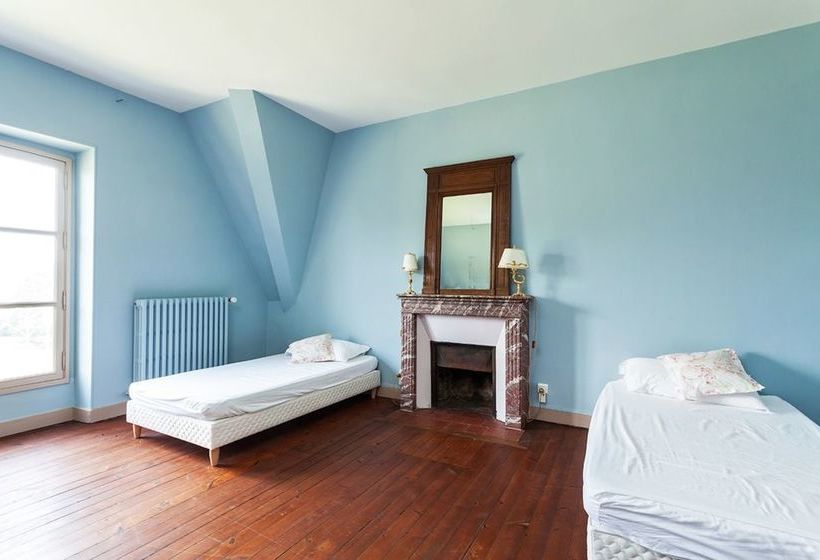 بنسيون Château De Bouelles