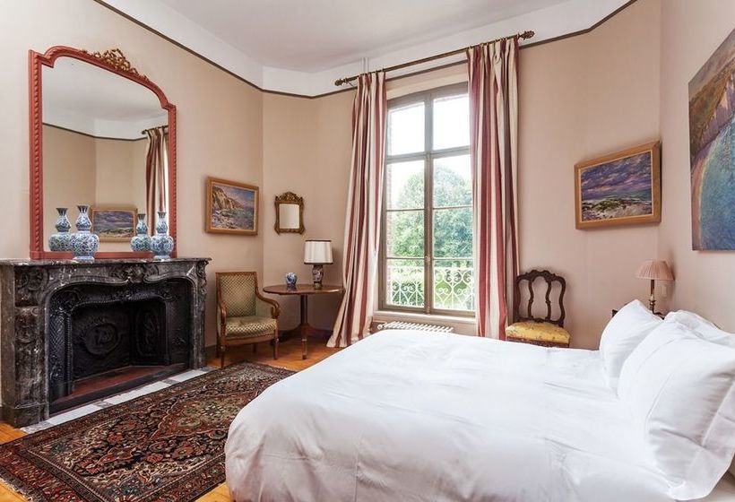 بنسيون Château De Bouelles