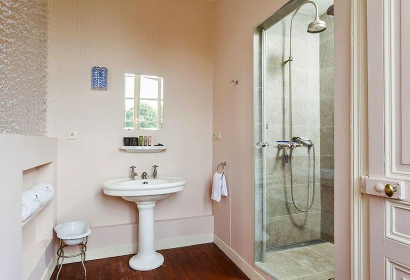 بنسيون Château De Bouelles