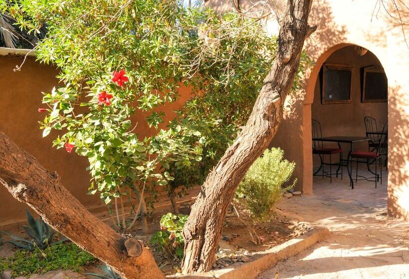 پانسیون Dar Sofar