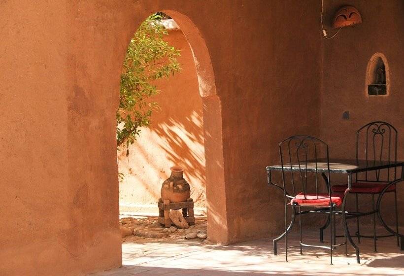 پانسیون Dar Sofar