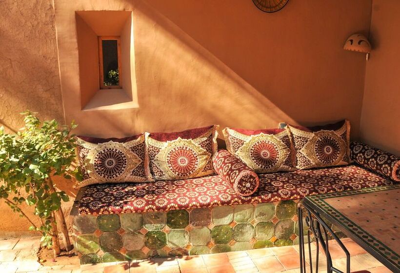 پانسیون Dar Sofar