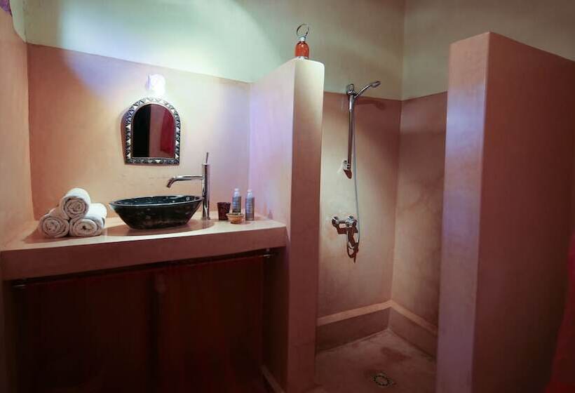 پانسیون Dar Sofar